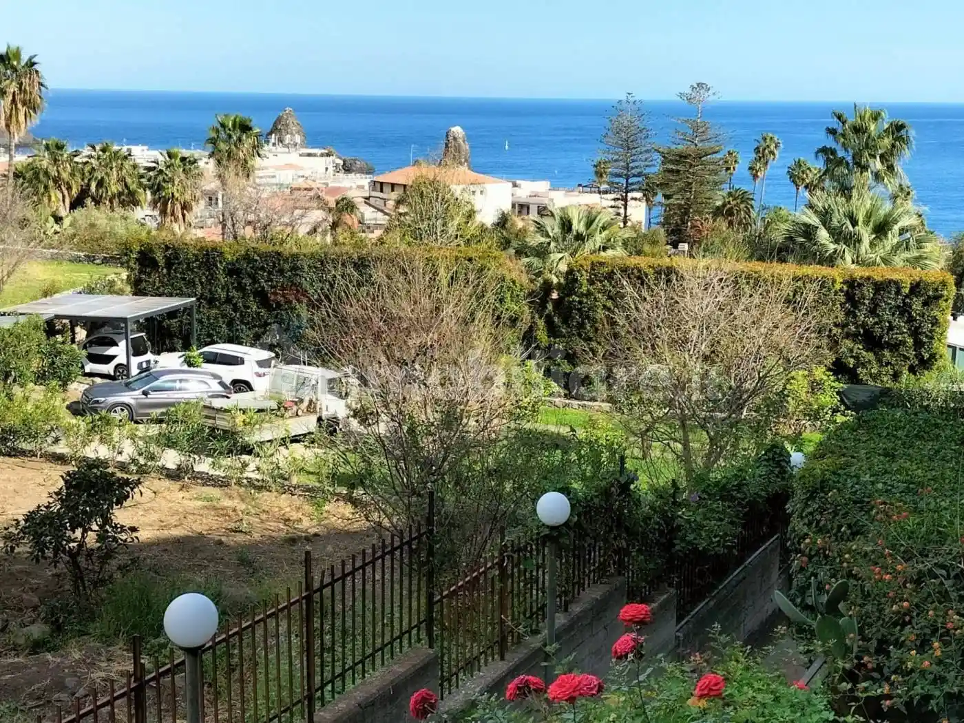 Appartamento in affitto a Aci Castello