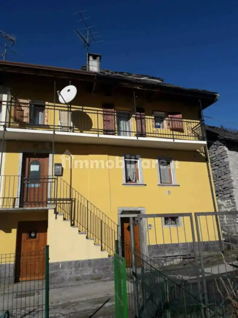 Villetta a schiera in vendita a Crodo