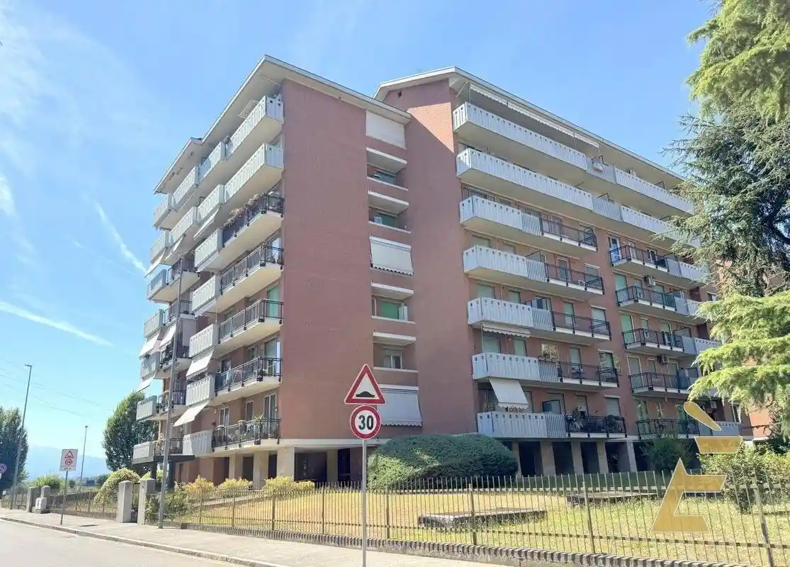 Appartamento in vendita a Grugliasco