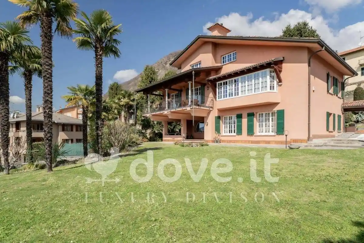 Villa in vendita a Cernobbio