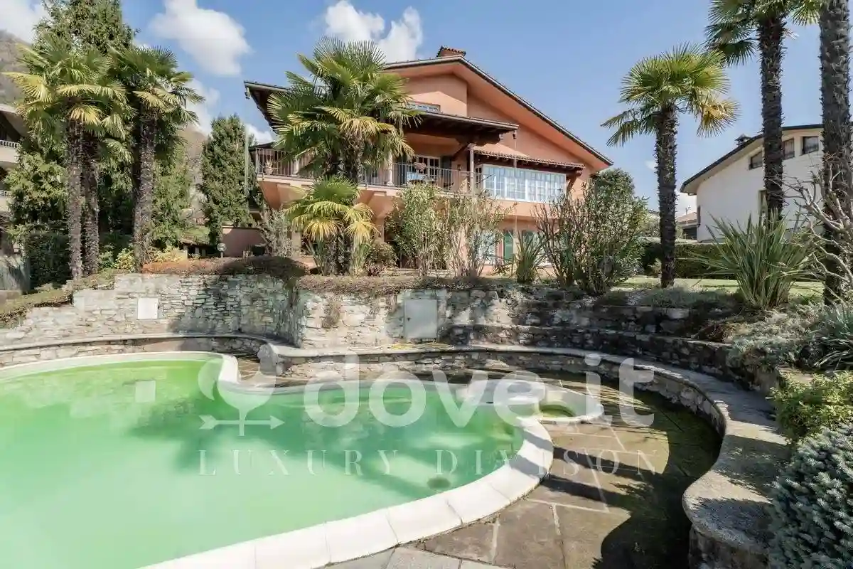 Villa - foto 2