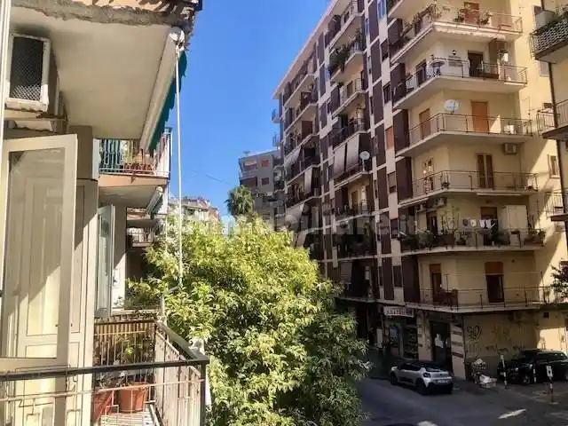 Appartamento in vendita a Salerno