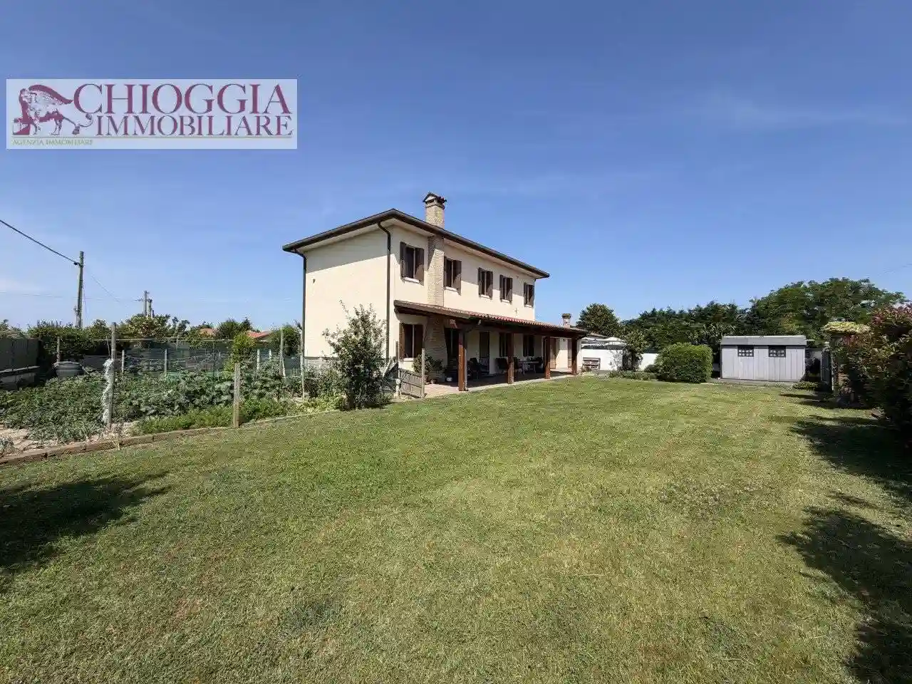 Villa - foto 2