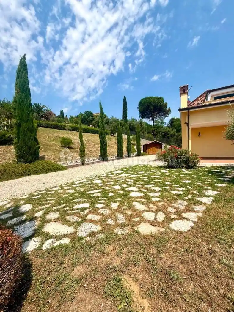 Villa in vendita a Capena
