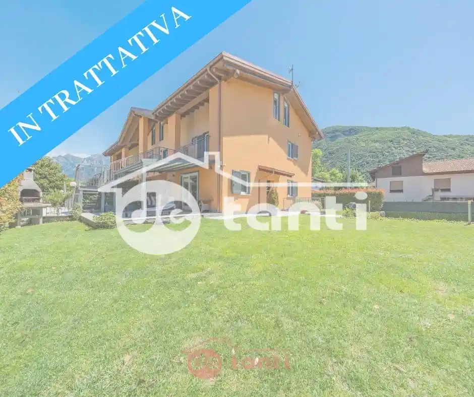 Villetta a schiera in vendita a Dubino
