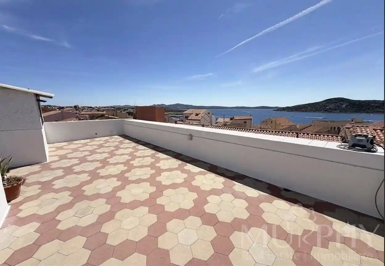 Attico - Mansarda in vendita a La Maddalena