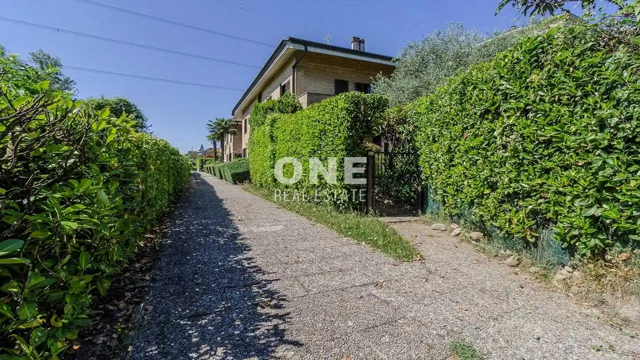 Appartamento in vendita a Monza