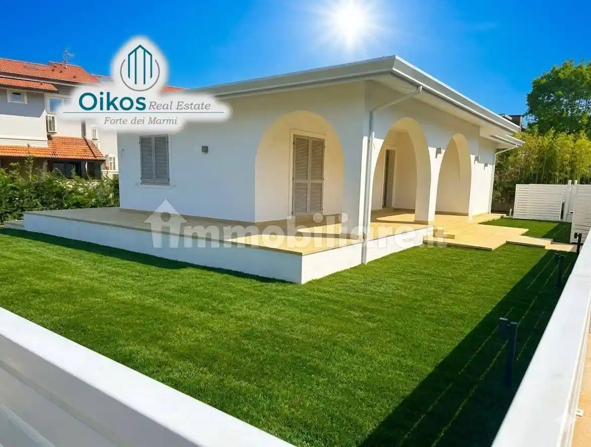 Villa in vendita a Forte dei Marmi