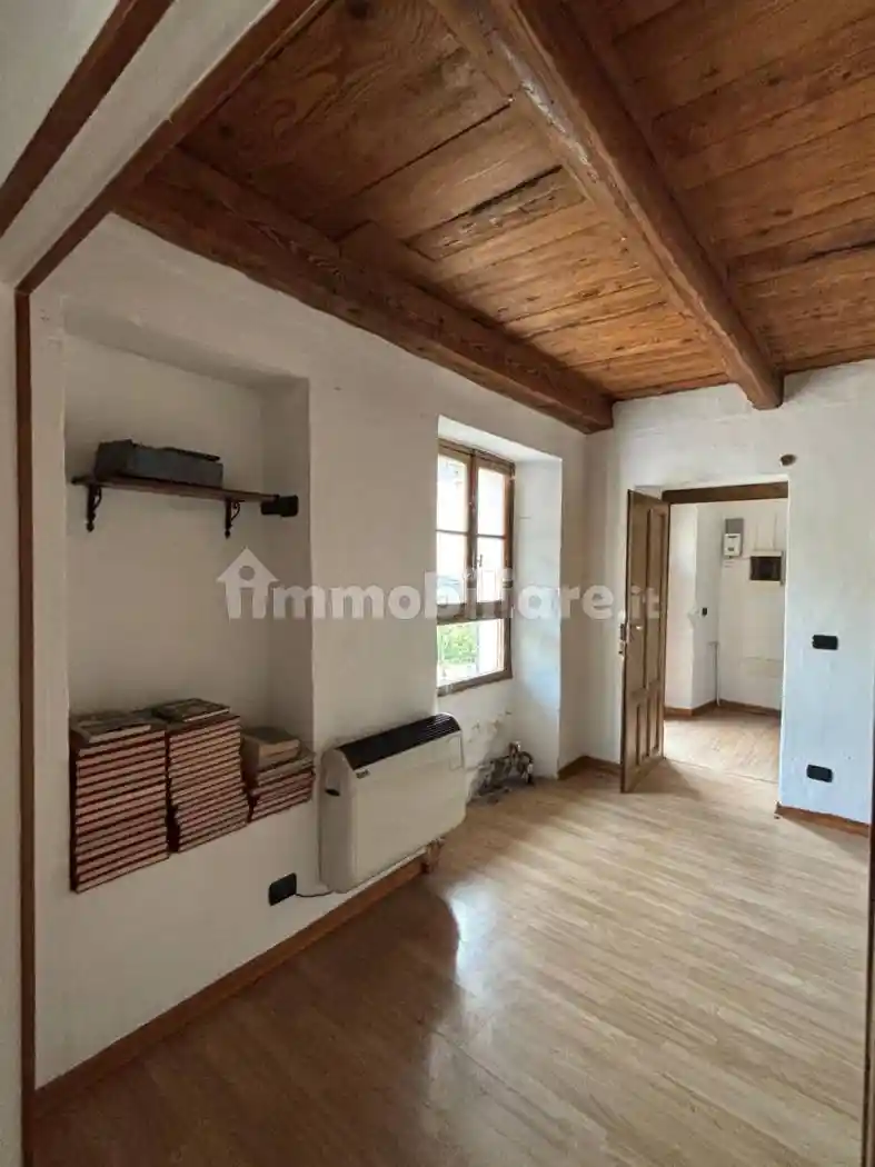 Appartamento in vendita a Masera