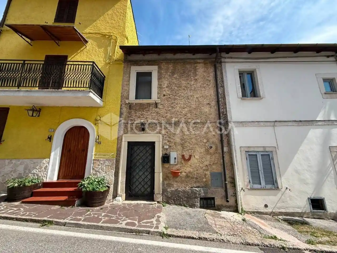 Casa indipendente in vendita a Massa d'Albe