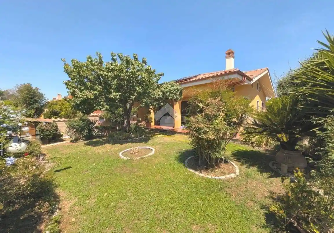 Villa in vendita a Ciampino
