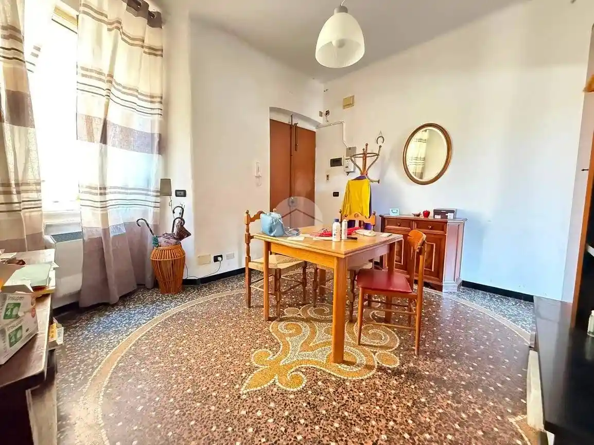 Appartamento in vendita a Genova