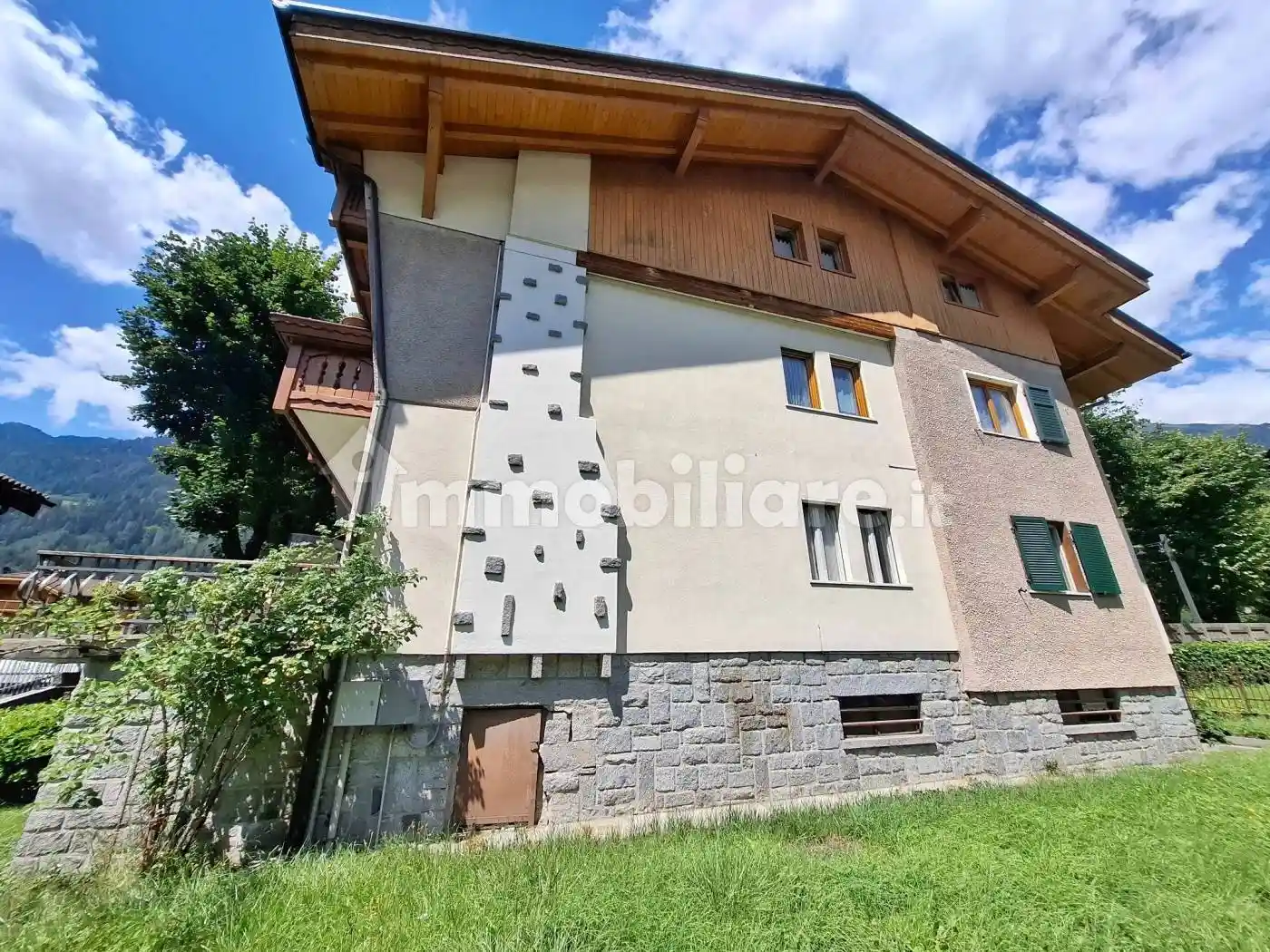 Appartamento in vendita a Pinzolo