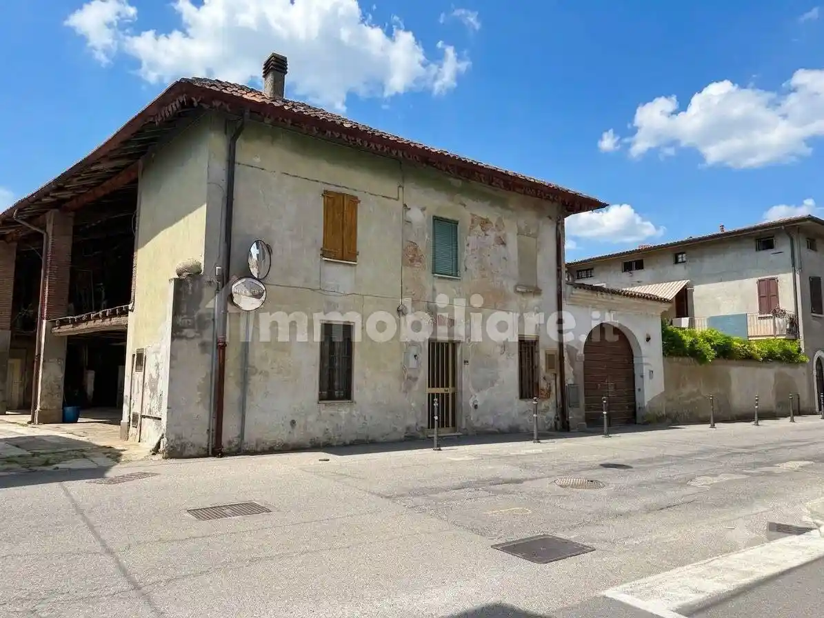 Rustico - Casale in vendita a Pompiano