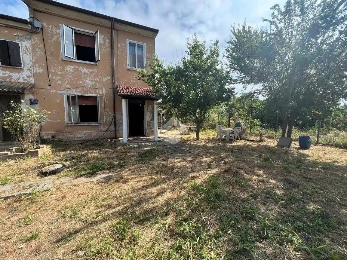Rustico - Casale in vendita a Roncoferraro