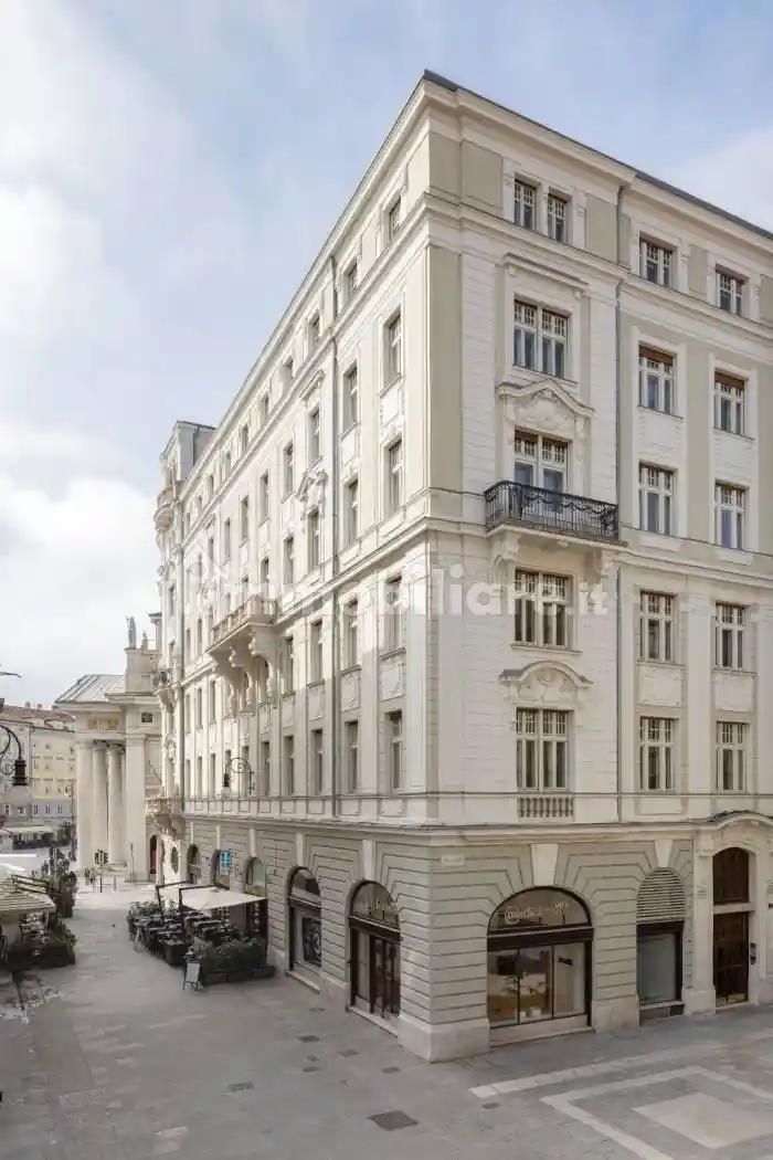 Appartamento in vendita a Trieste