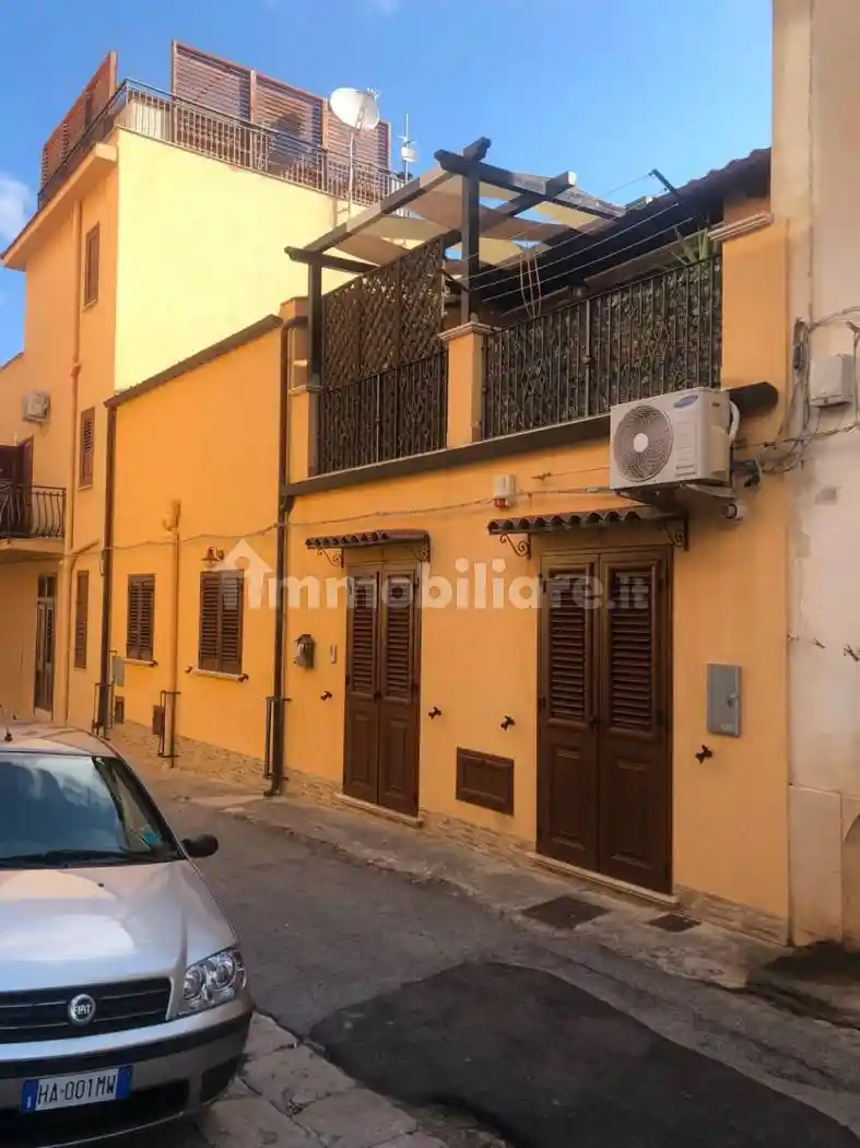 Casa indipendente in vendita a Castellammare del Golfo