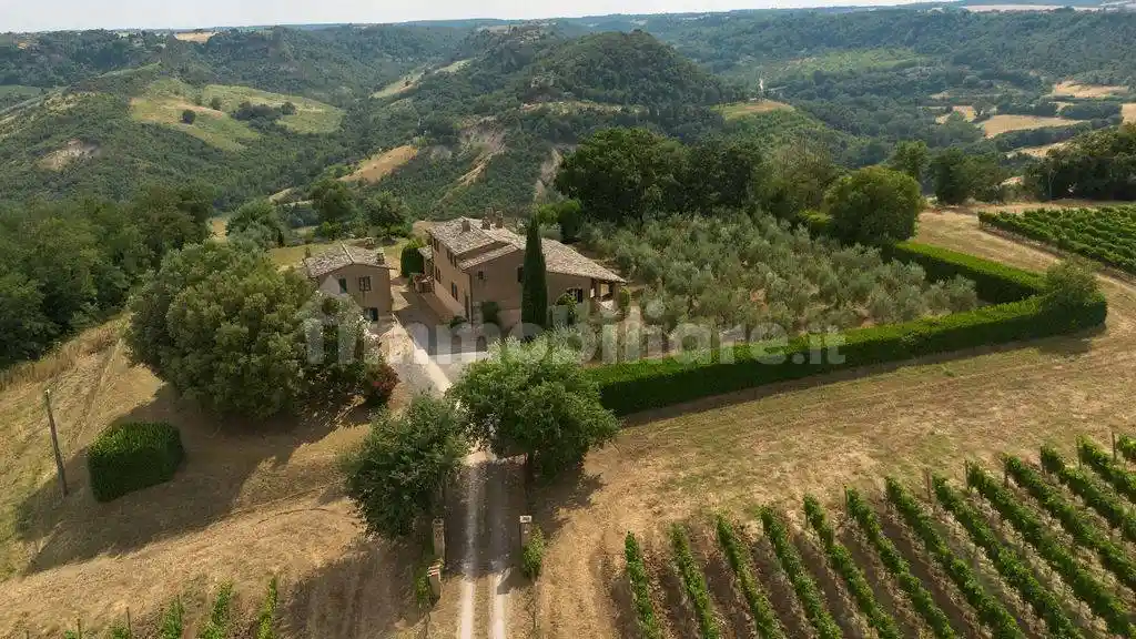 Rustico - Casale in vendita a Castiglione in Teverina