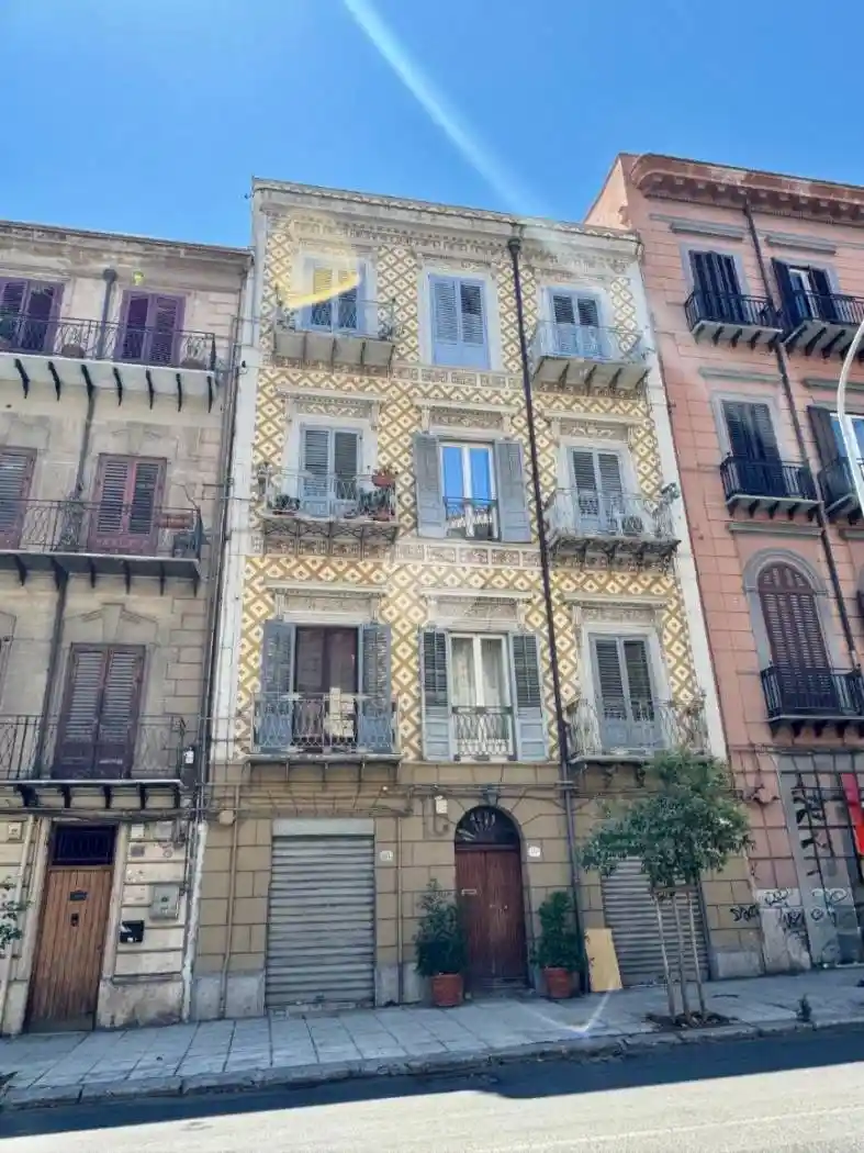 Appartamento in vendita a Palermo