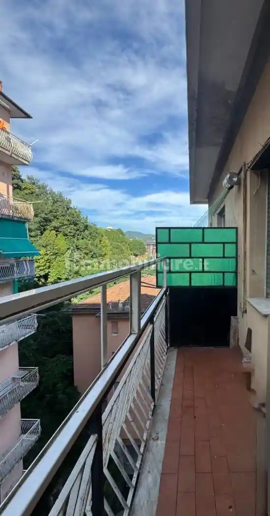 Appartamento in vendita a Campomorone