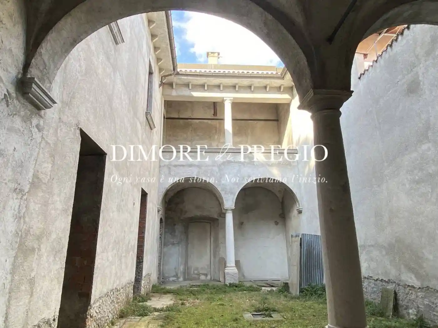 Casa indipendente in vendita a Varese