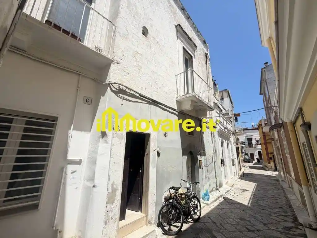 Casa indipendente in vendita a Bari
