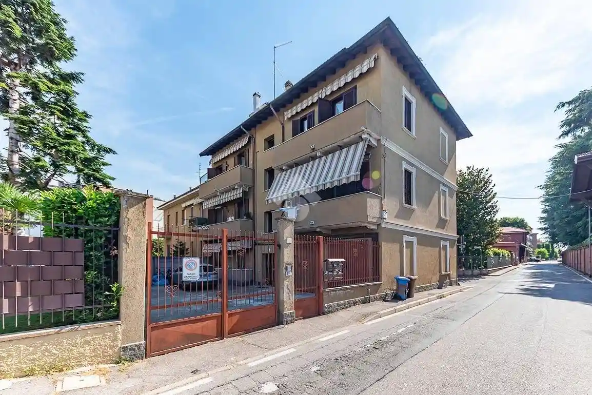 Appartamento in vendita a Lainate