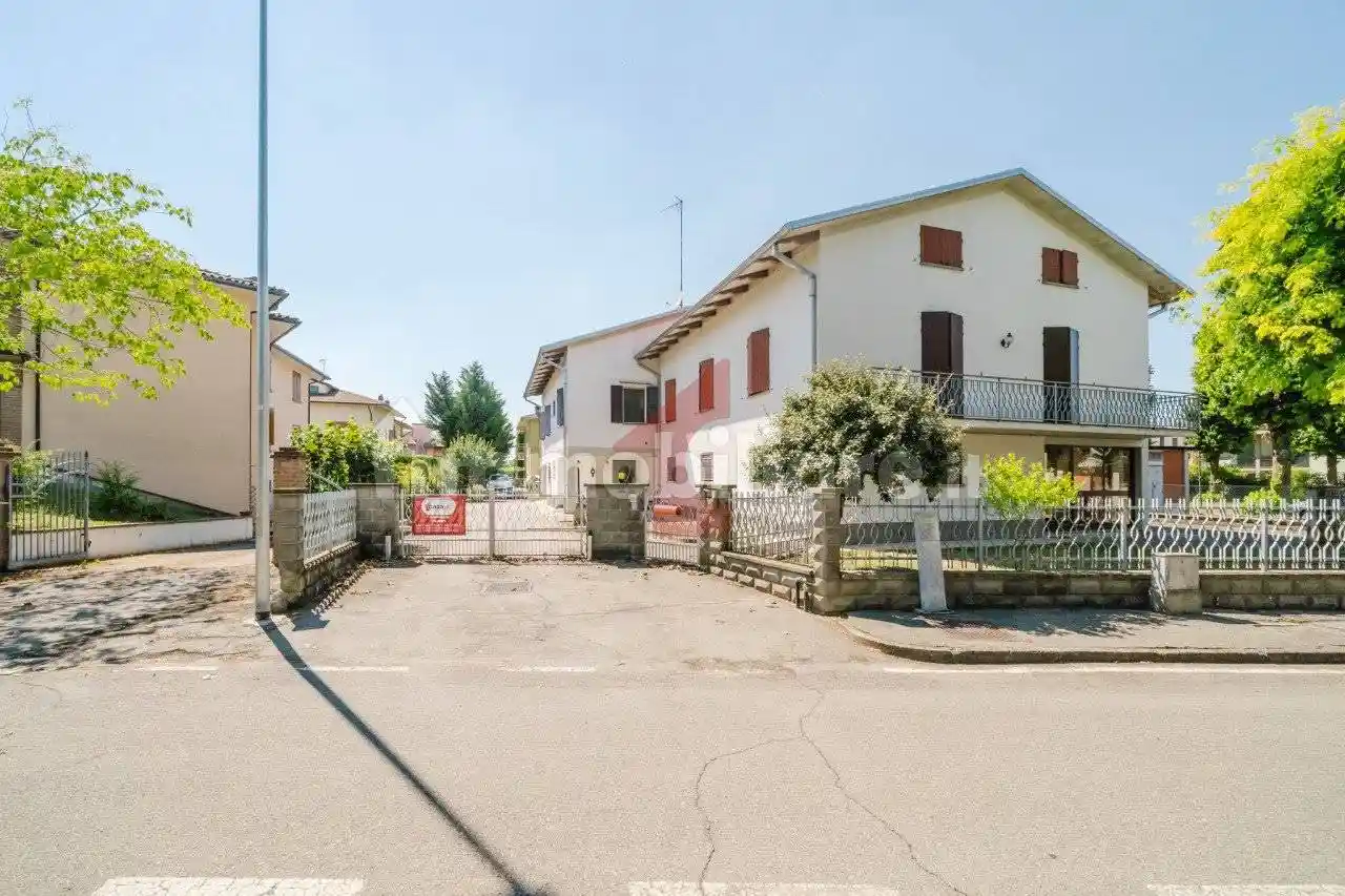 Casa indipendente in vendita a Fontanellato