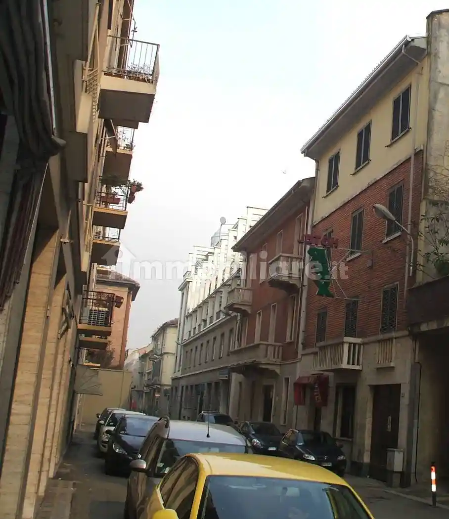 Palazzo - Edificio in vendita a Alessandria