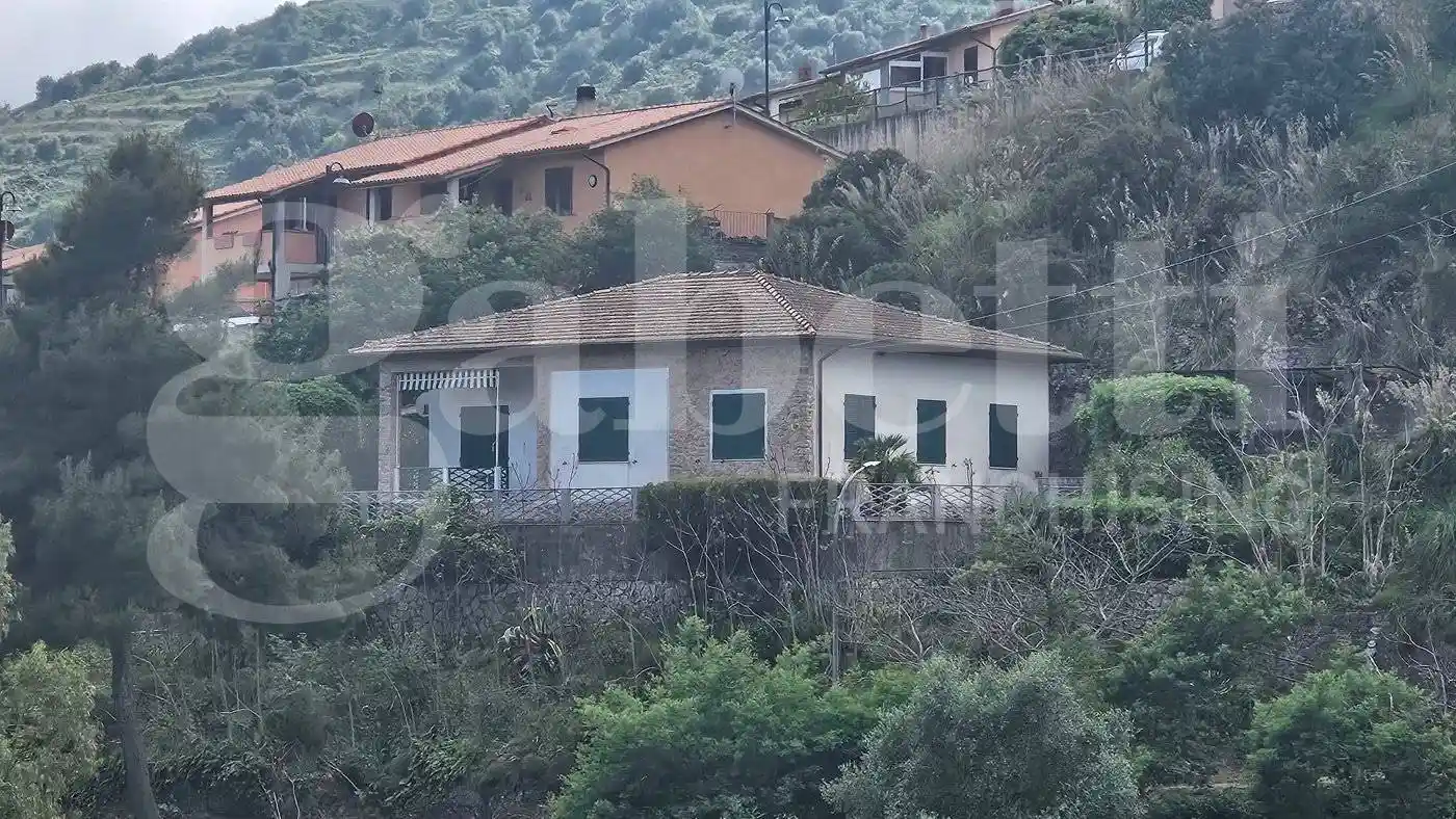 Casa indipendente in vendita a Rio
