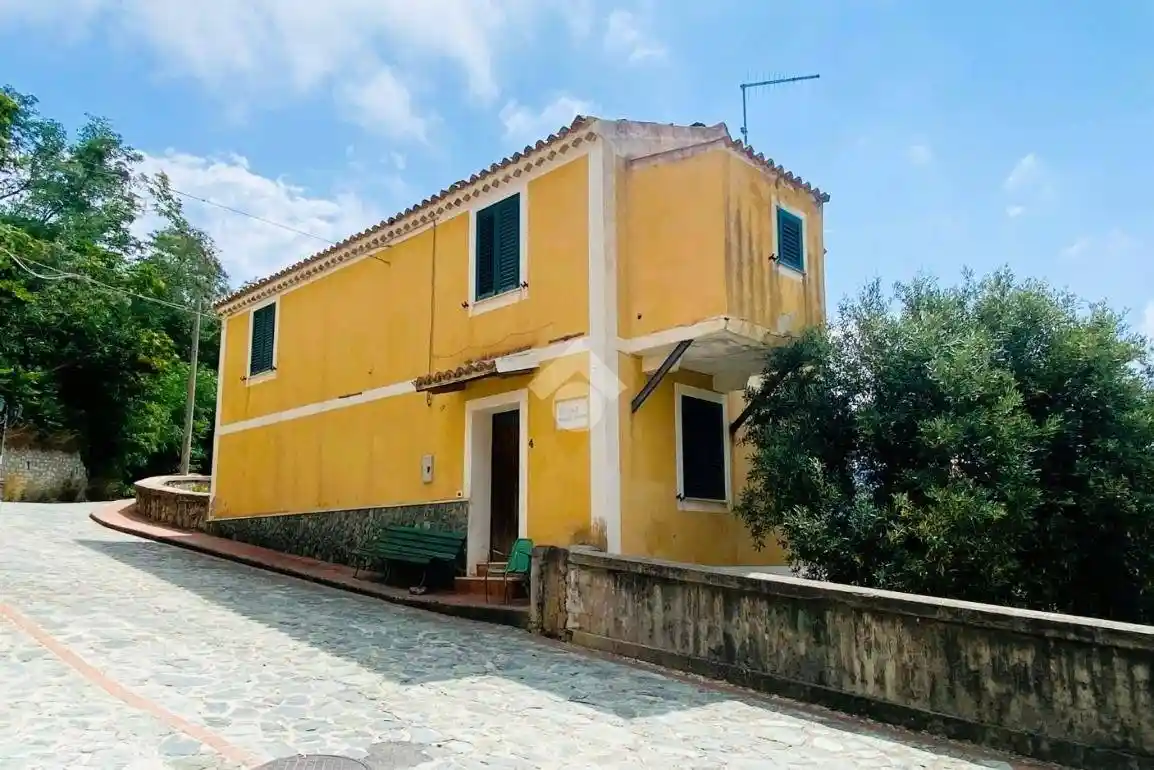 Appartamento in vendita a Belmonte Calabro