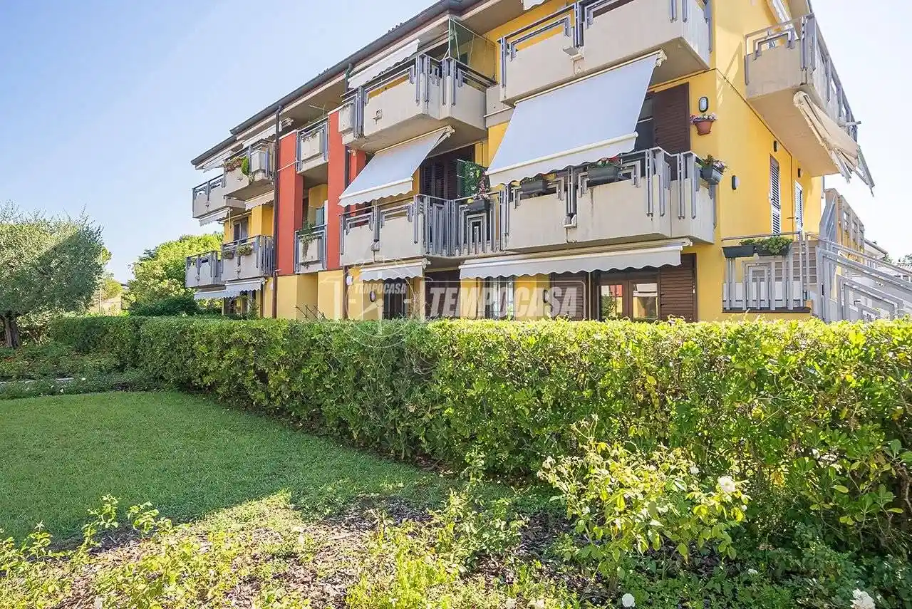 Appartamento in vendita a Sirmione