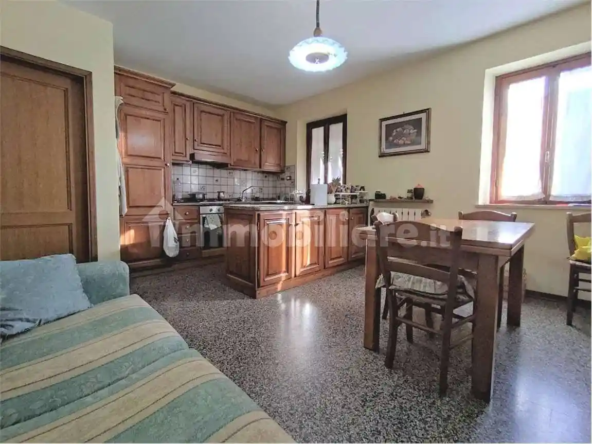 Casa indipendente in vendita a Lucca