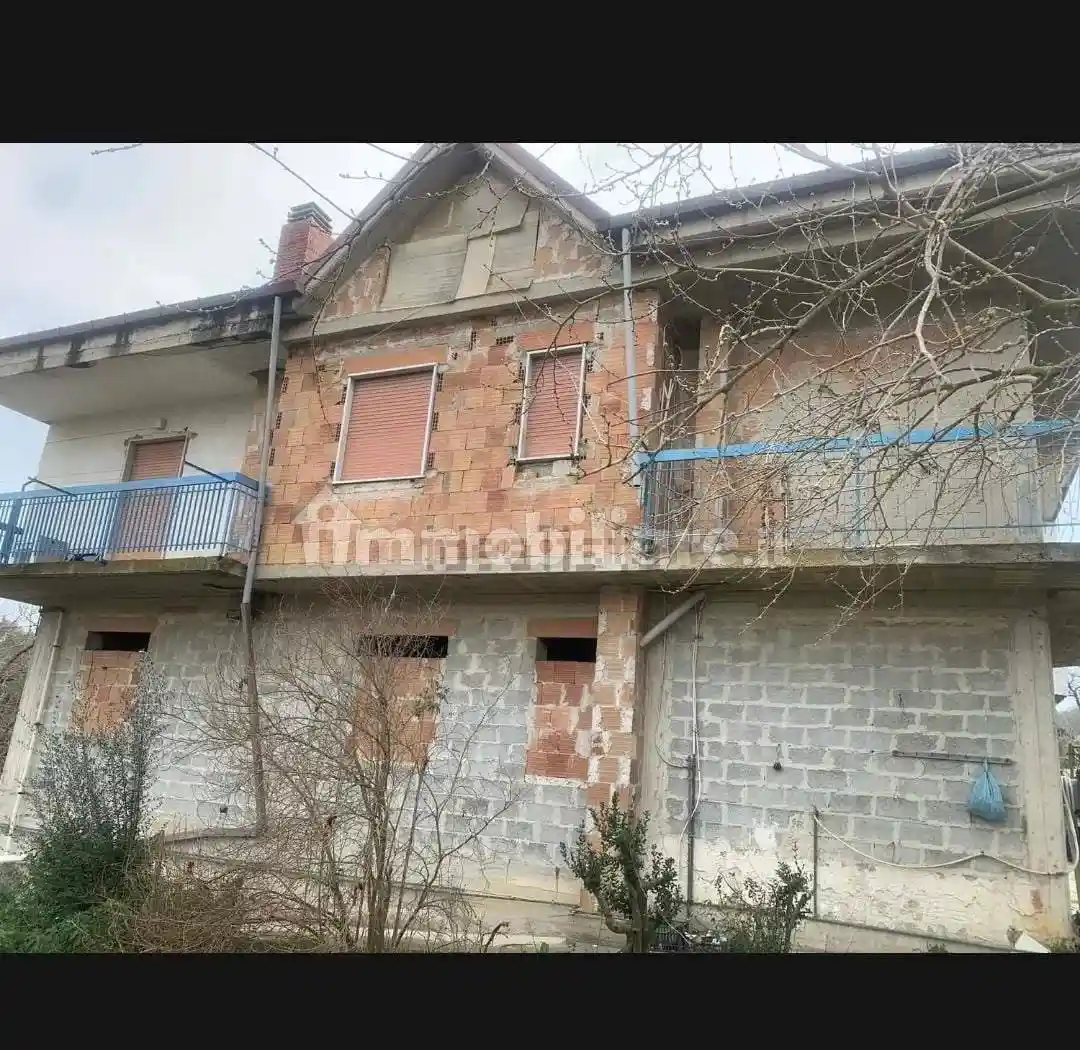 Villa in vendita a Albanella