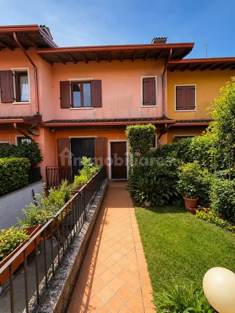 Villa in vendita a Mazzano