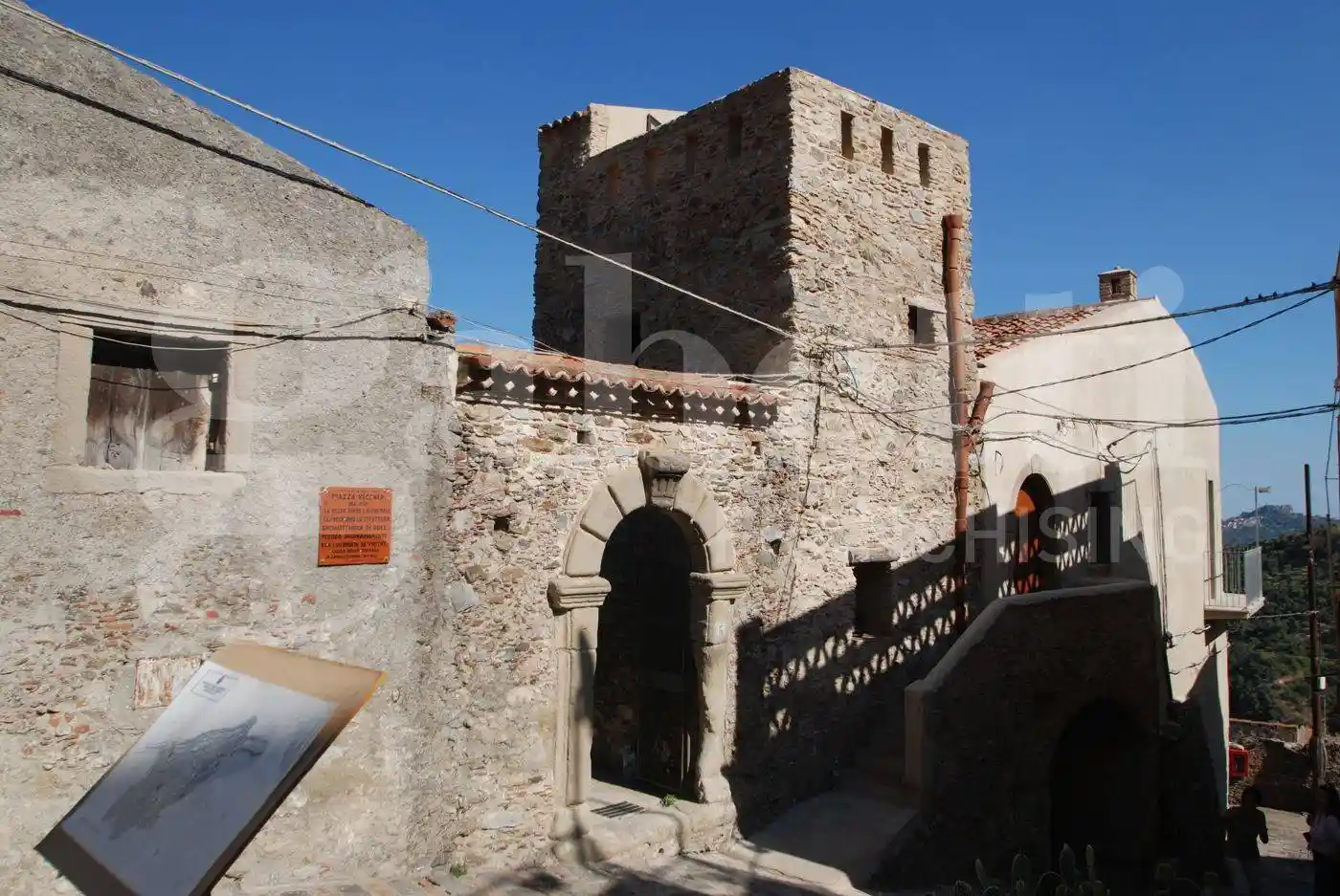 Casa indipendente in vendita a Casalvecchio Siculo