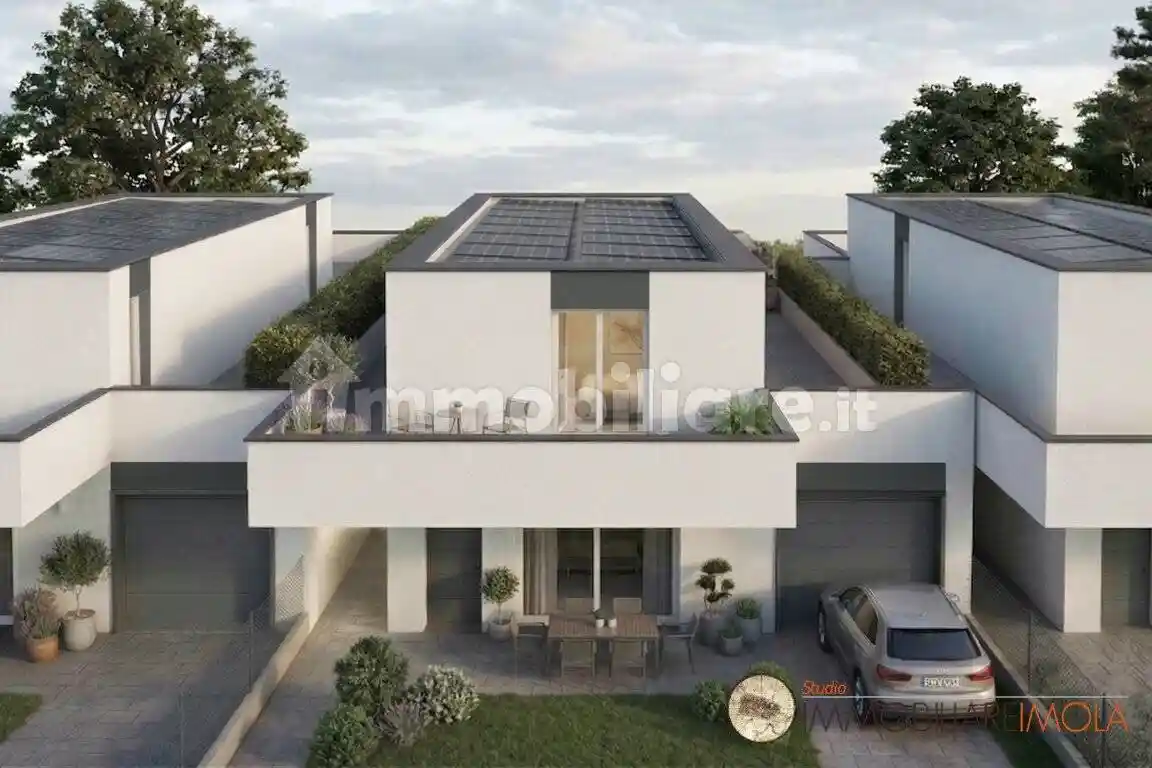 Villa in vendita a Imola