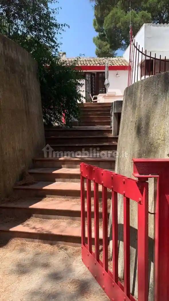 Villa in affitto a Castellaneta