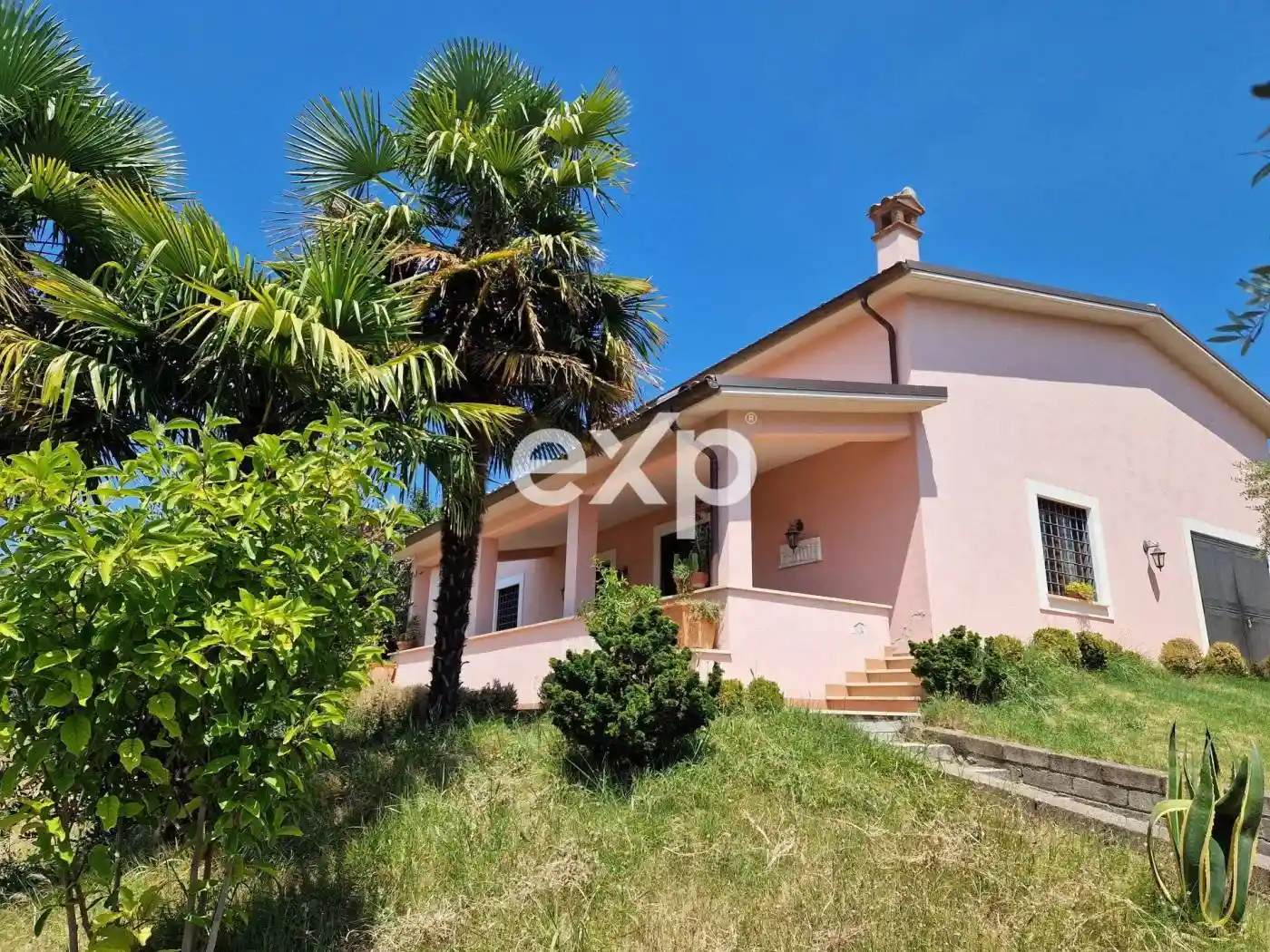 Villa in vendita a Poggio Mirteto
