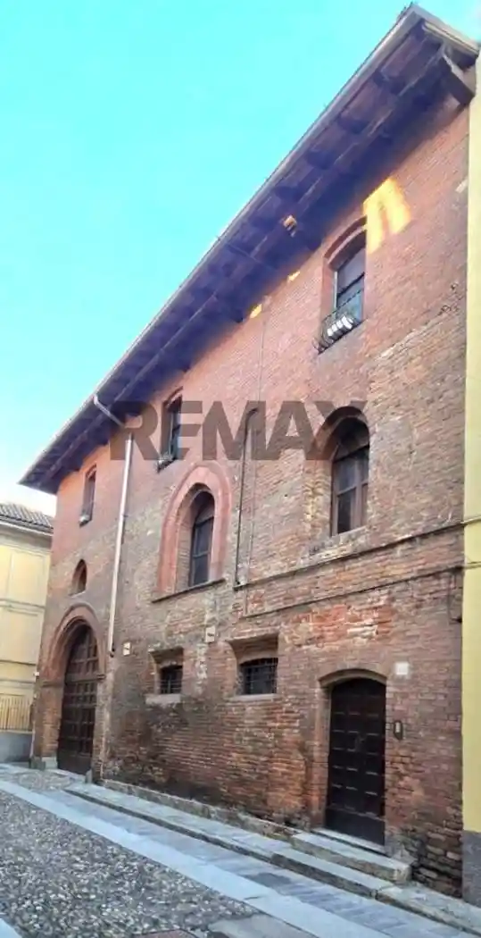 Appartamento in vendita a Pavia
