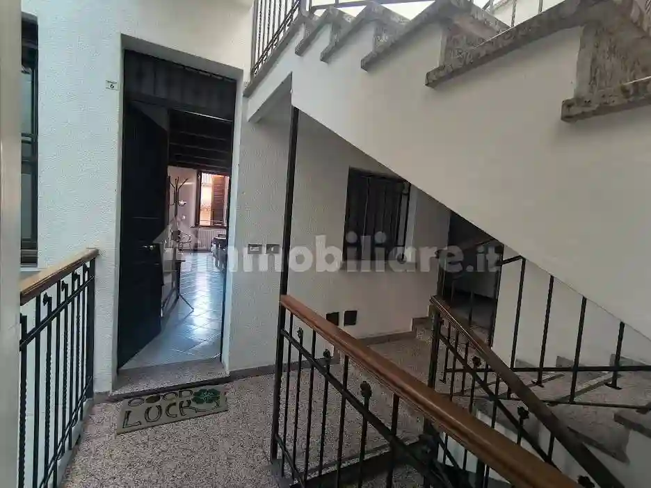 Palazzo - Edificio - foto 2