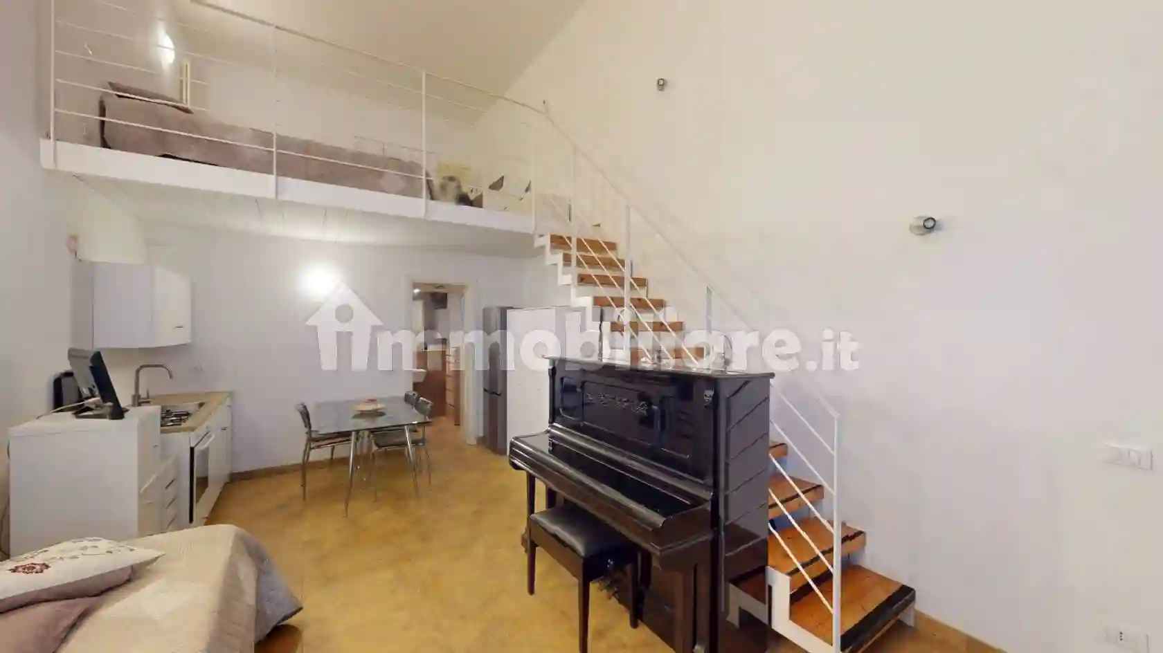 Loft - foto 2