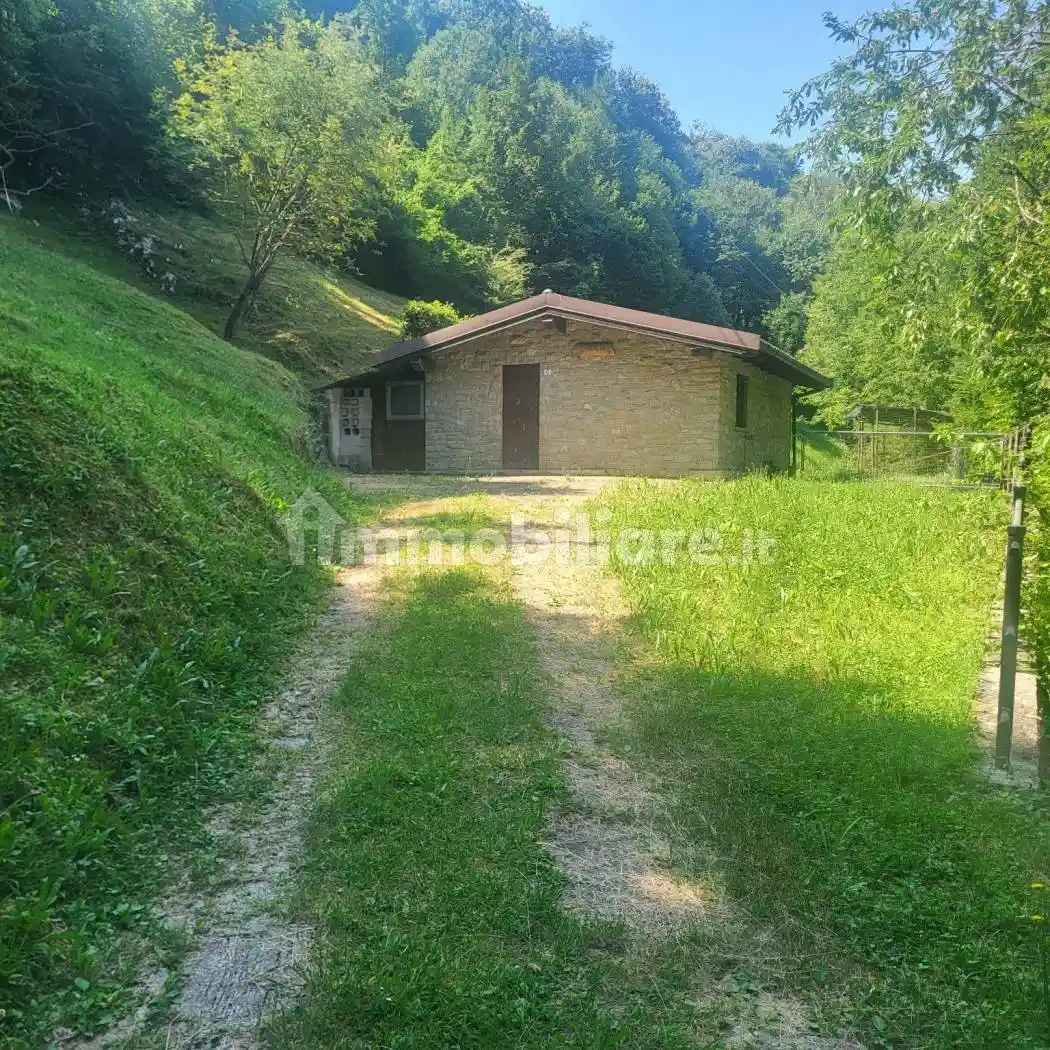 Rustico - Casale in vendita a Grone