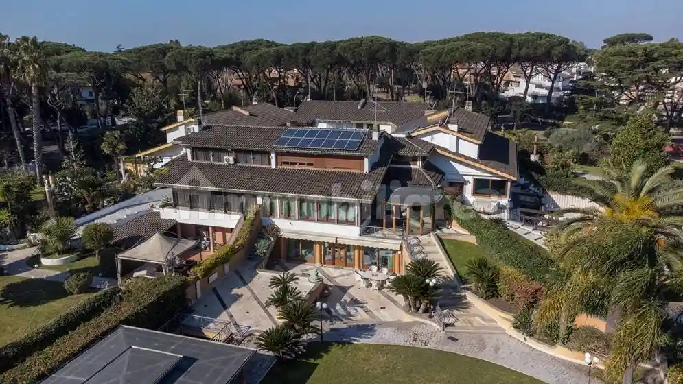 Villa in vendita a Roma