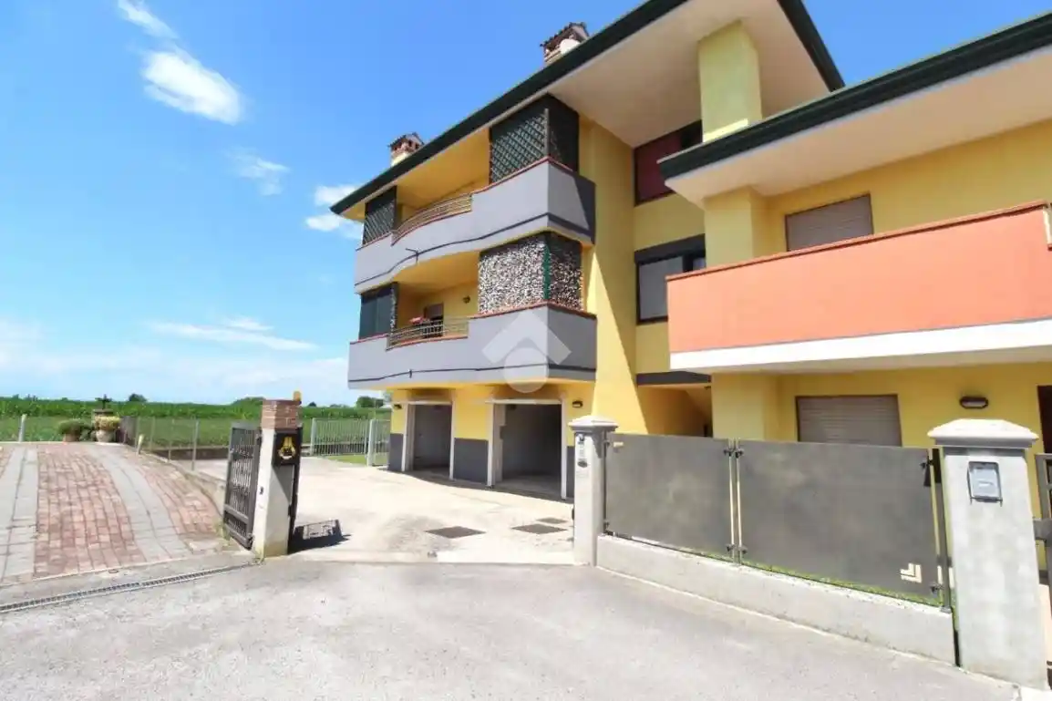 Appartamento in vendita a Latisana