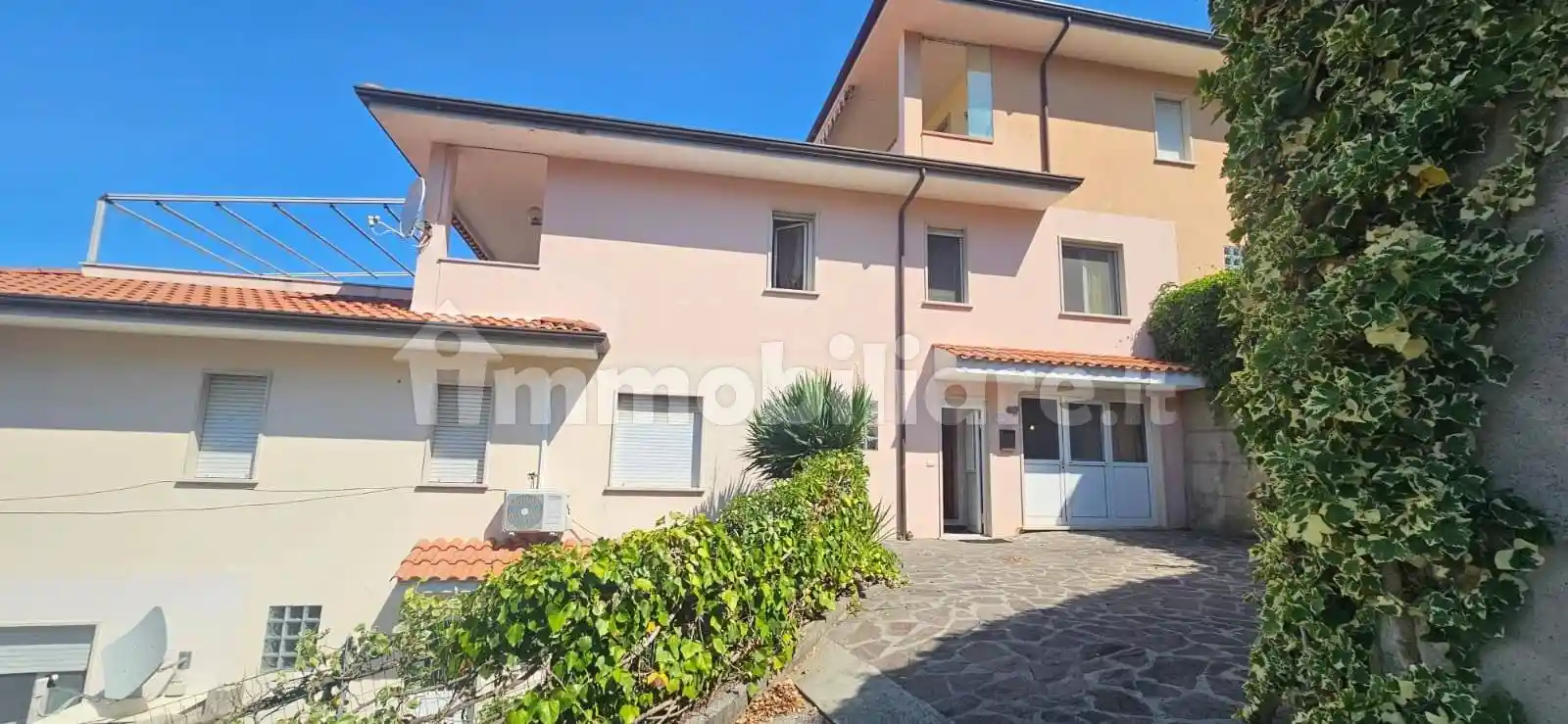 Villa in vendita a Massarosa