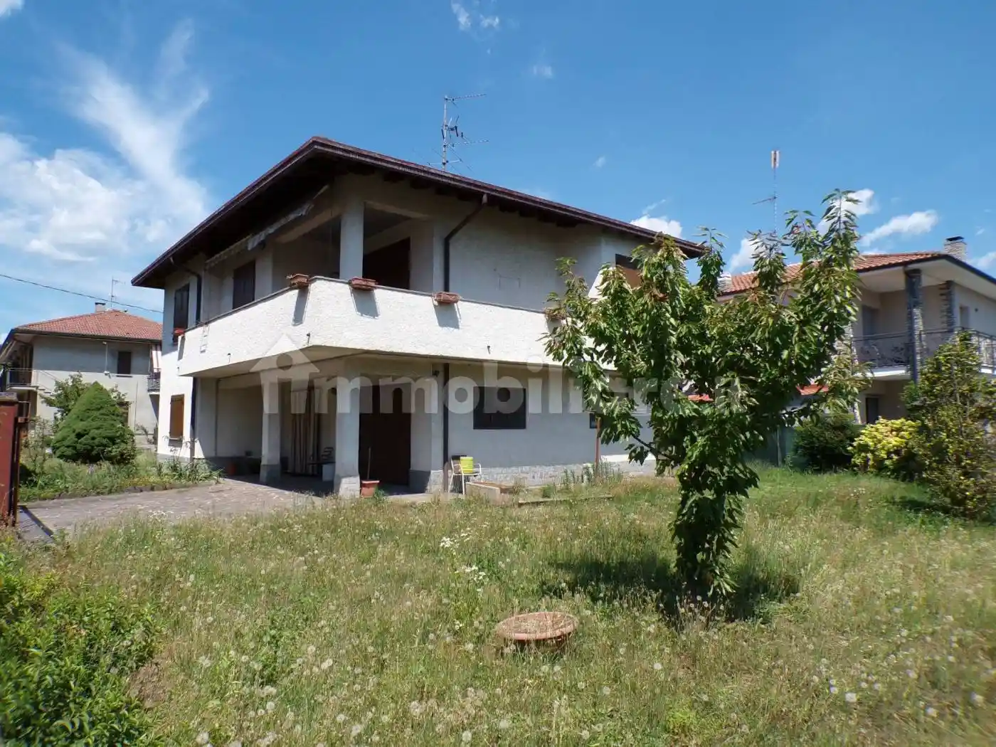 Villa in vendita a Vergiate