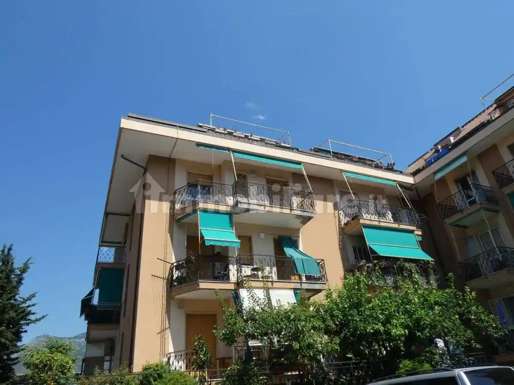 Appartamento in vendita a Loano