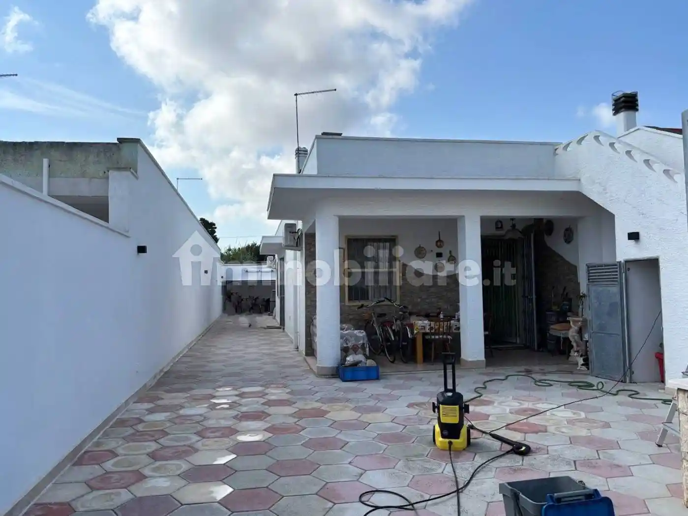 Casa indipendente in affitto a Torchiarolo