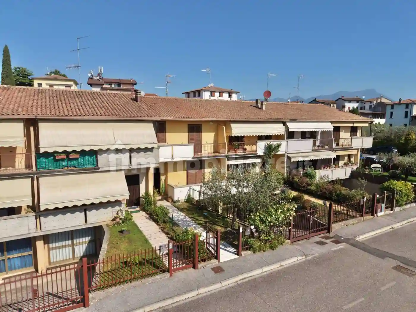 Villetta a schiera - foto 2